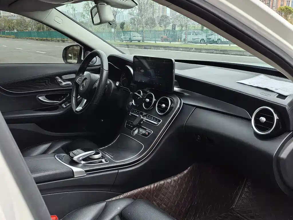 Mercedes-Benz C-Class 2015 — фото 14