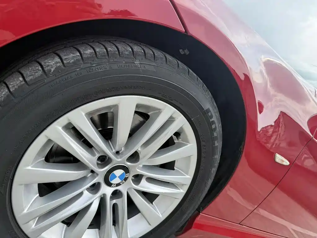 BMW 3 Series 2012