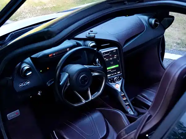 McLaren 720S 2019