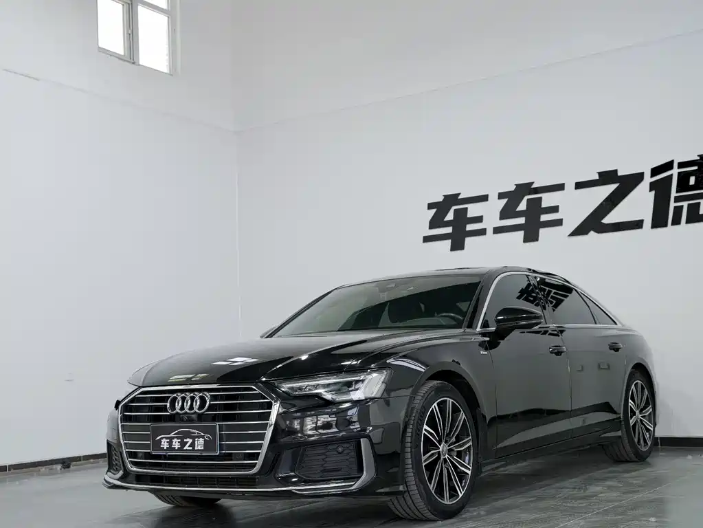 Audi A6L 2021 — фото 1