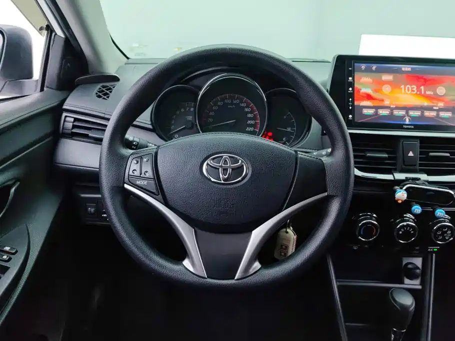 Toyota Vios FS 2022 — фото 15