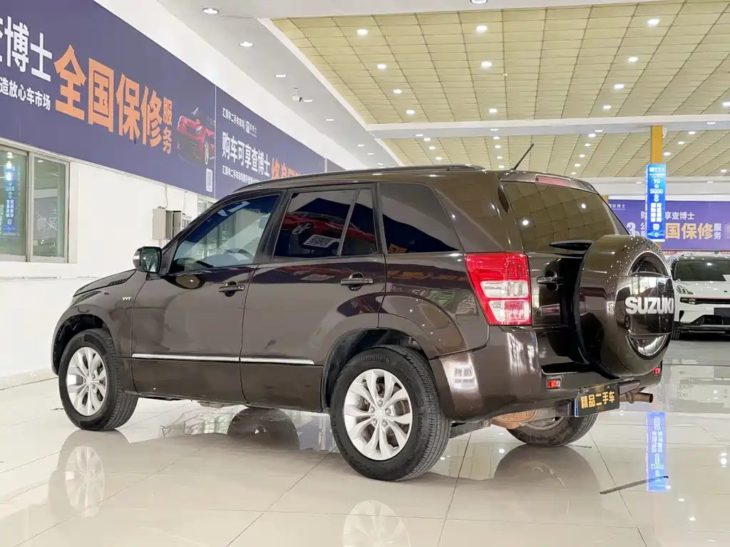 Suzuki Grand Vitara 2014 — фото 15