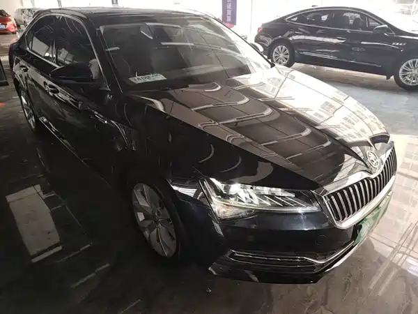 Skoda Superb 2020