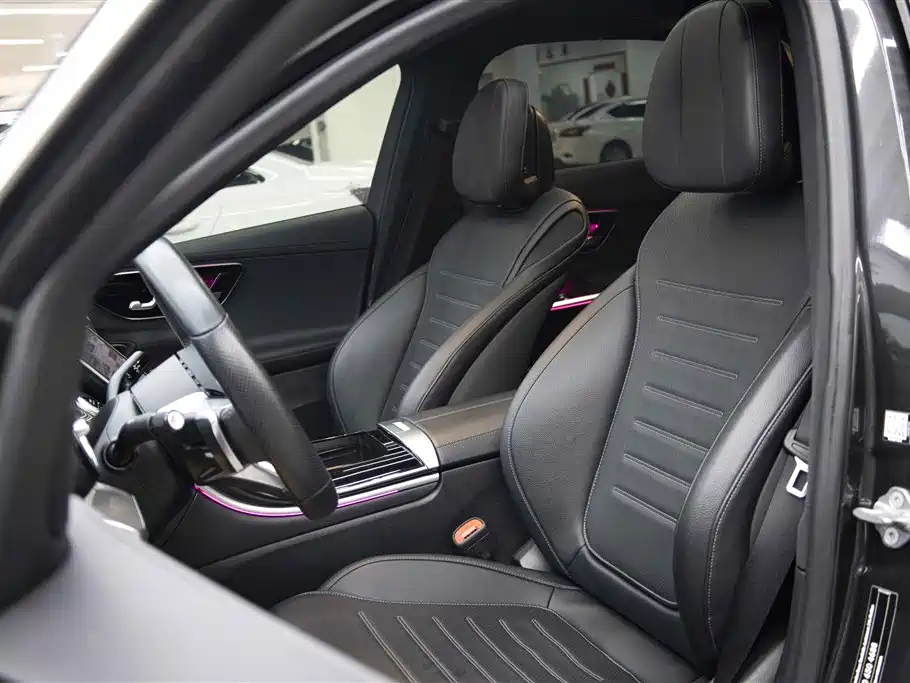 Mercedes-Benz C-Class 2022 — фото 22