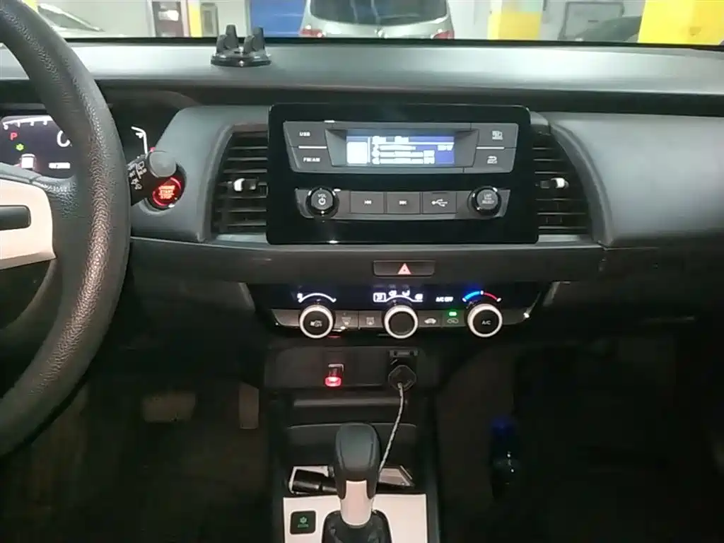 Honda Fit 2023 — фото 13