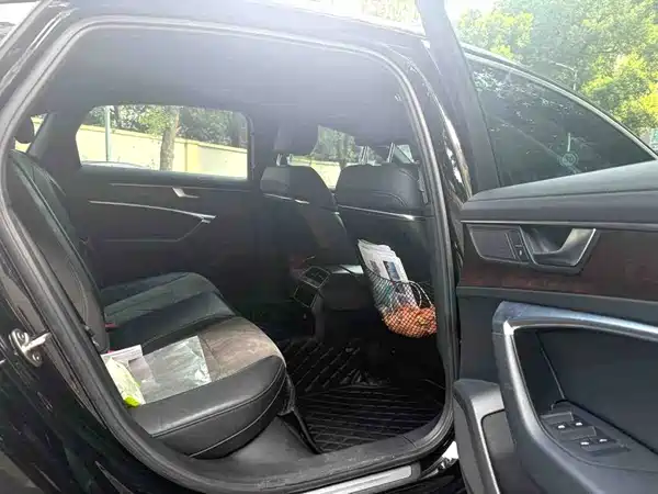 Audi A6L New Energy 2020