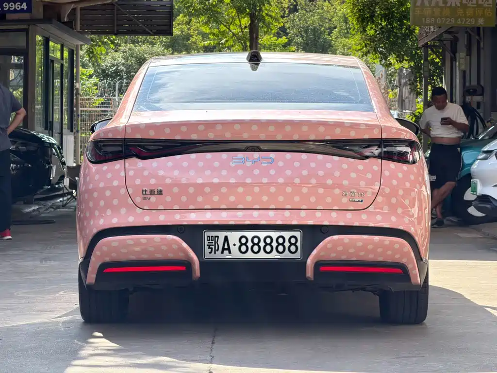 BYD Seal 06 2025