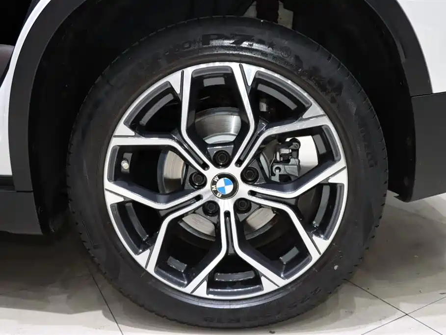 BMW X1 2021 — фото 19