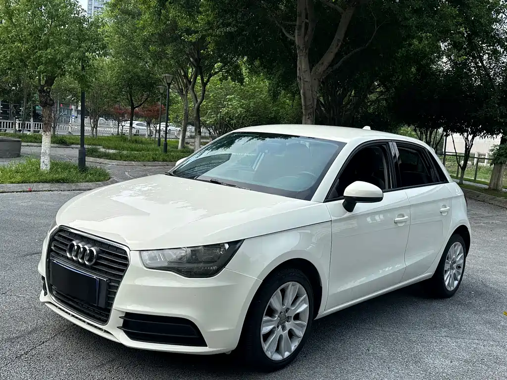 Audi A1 2012