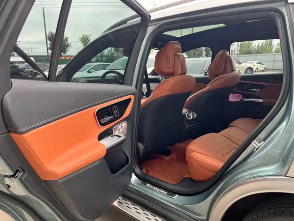 Mercedes-Benz GLC 2024
