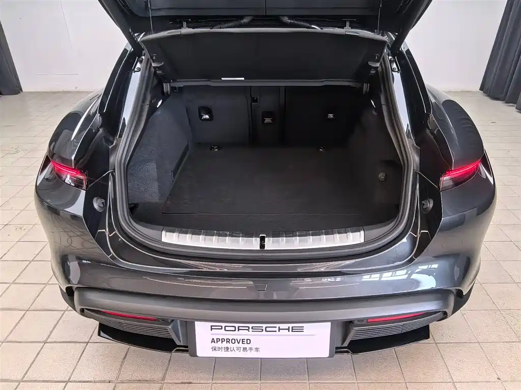 Porsche Taycan 2025 — фото 19