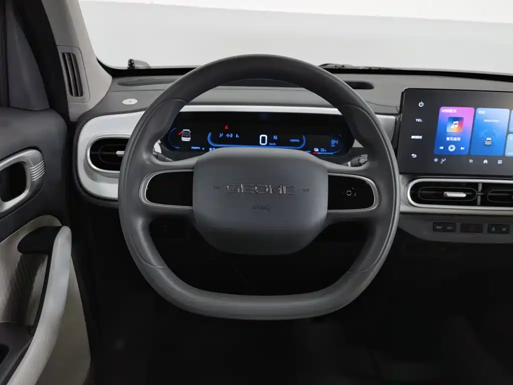 Geely Galaxy Panda 2025 — фото 11