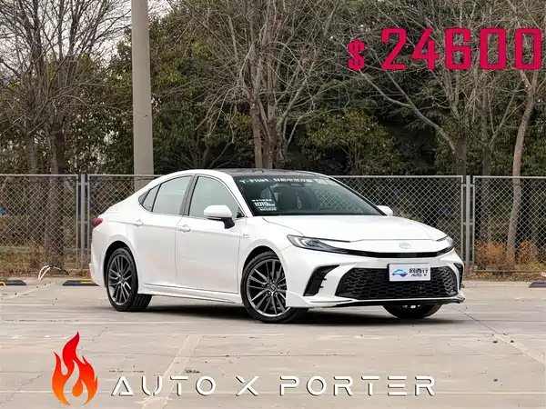 Toyota Camry 2024
