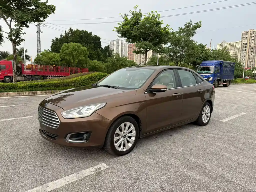 Ford Forrest 2015