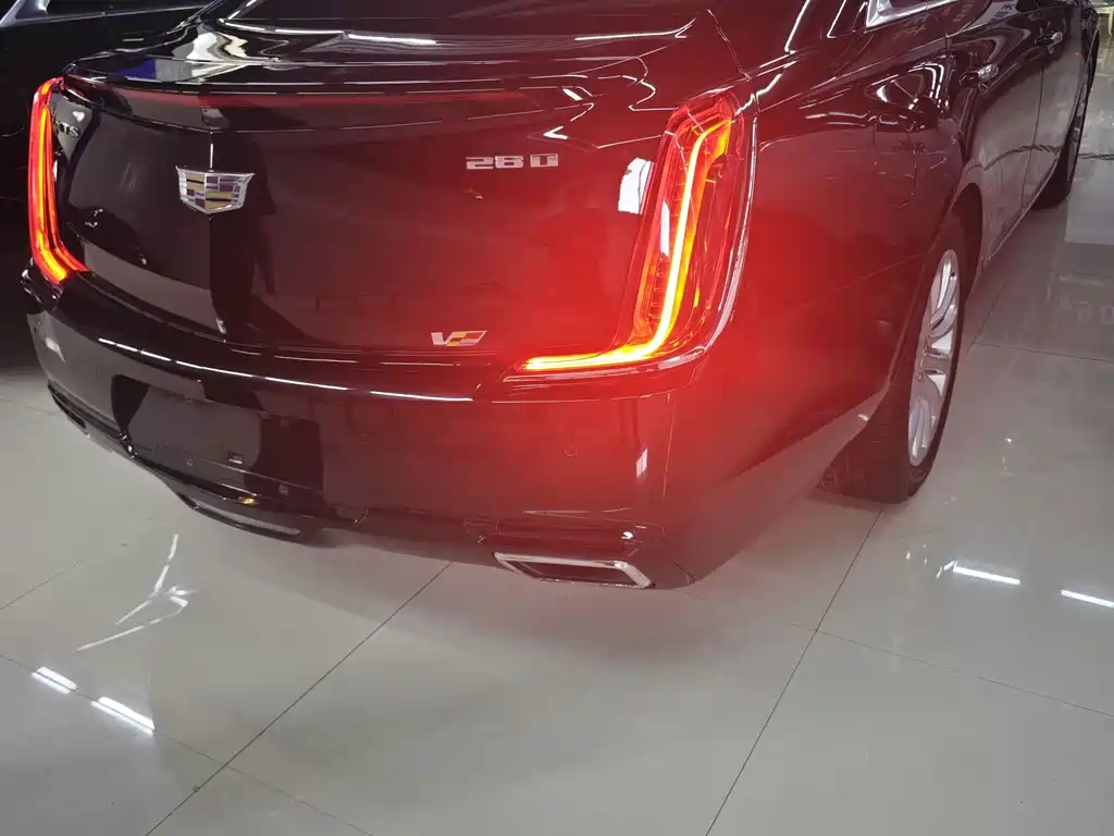 Cadillac XTS 2019 — фото 5