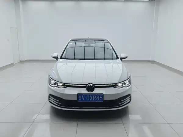 Volkswagen Golf 2022