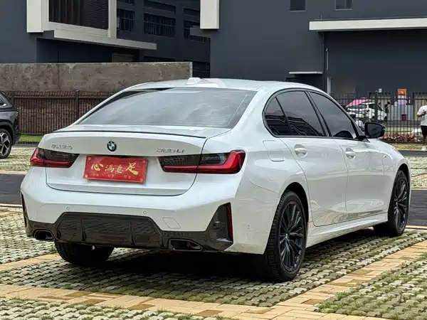 BMW 3 Series 2024