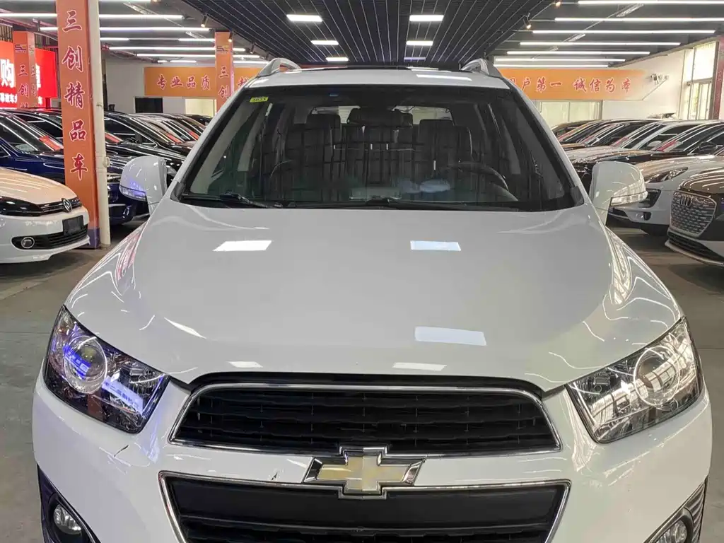Chevrolet Captiva 2015 — фото 2