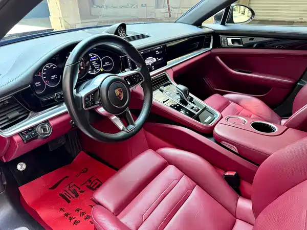 Porsche Panamera 2019