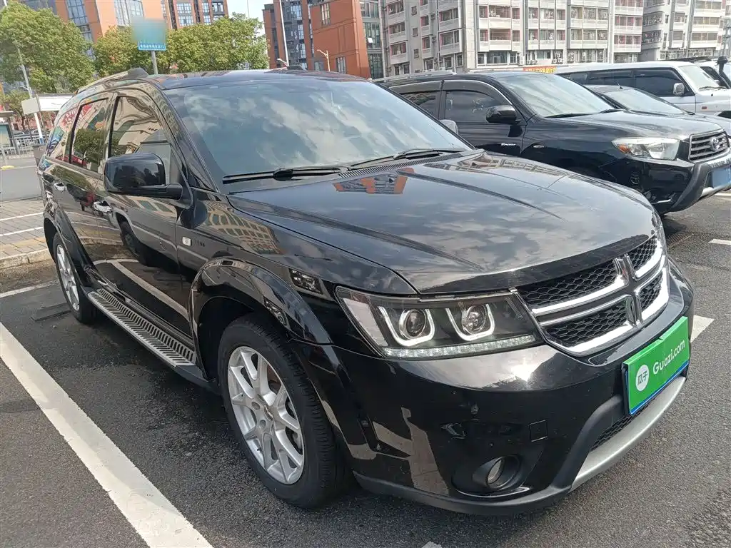 Dodge Journey 2016 — фото 22