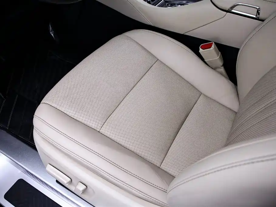 Toyota Vellfire 2020 — фото 13
