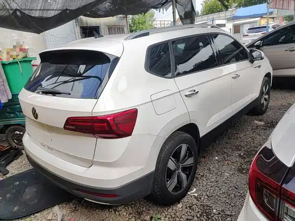 Volkswagen Tharu 2021