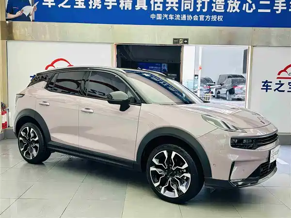 Lynk & Co 06 2021
