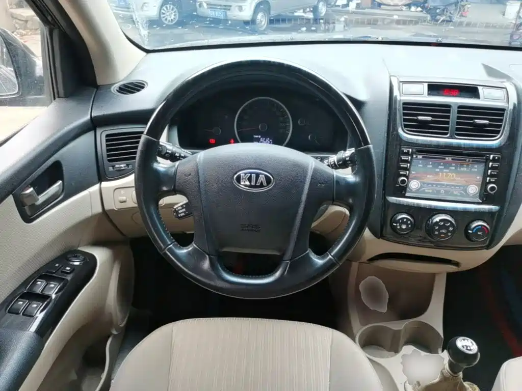 Kia Sportage 2015 — фото 11
