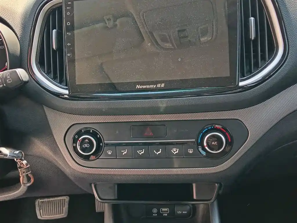 Kia KX3 2017 — фото 10