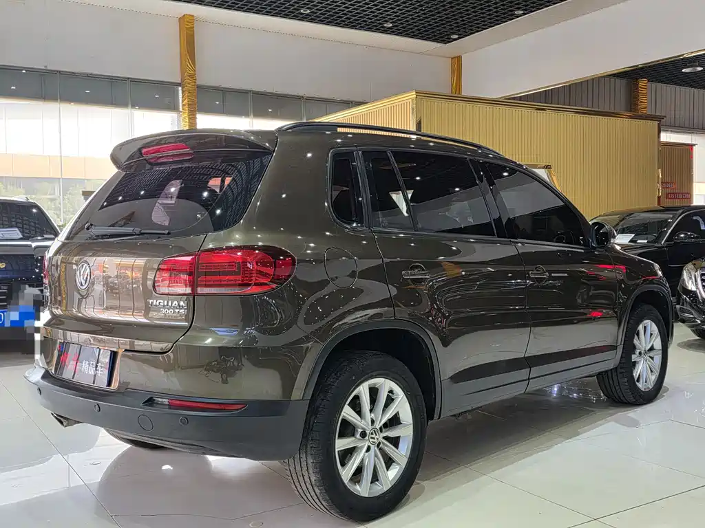 Volkswagen Tiguan 2019 — фото 14