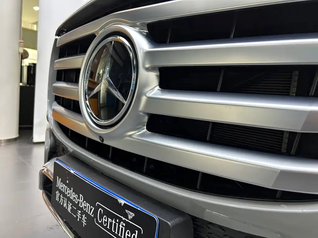 Mercedes-Benz GLS 2023 — фото 19