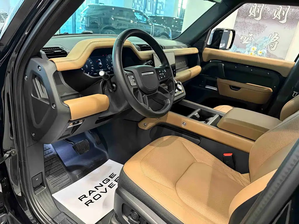 Land Rover Defender 2026 — фото 15