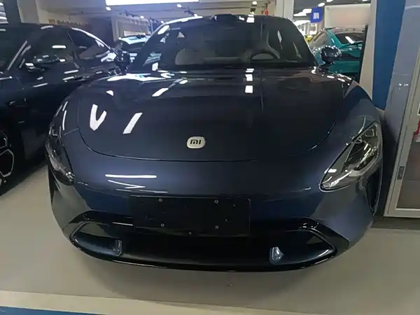Xiaomi SU7 2024
