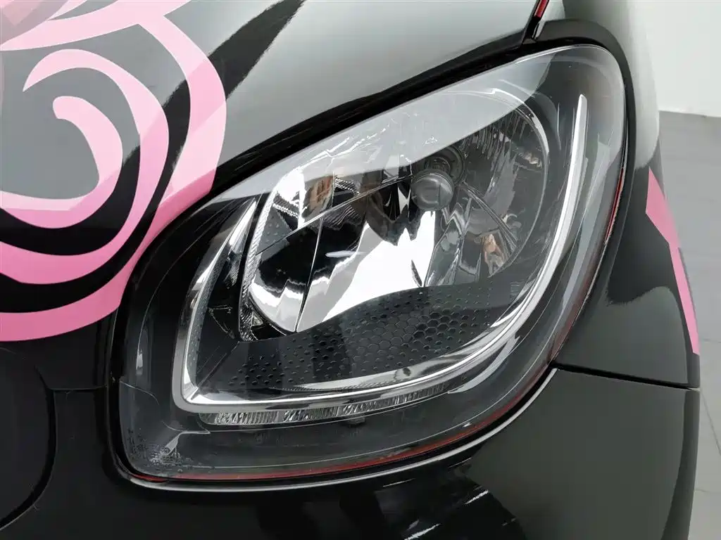 smart Fortwo 2017 — фото 7