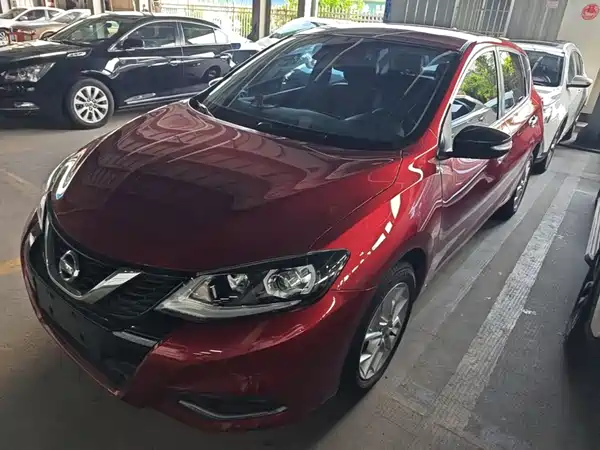 Nissan Tiida 2022