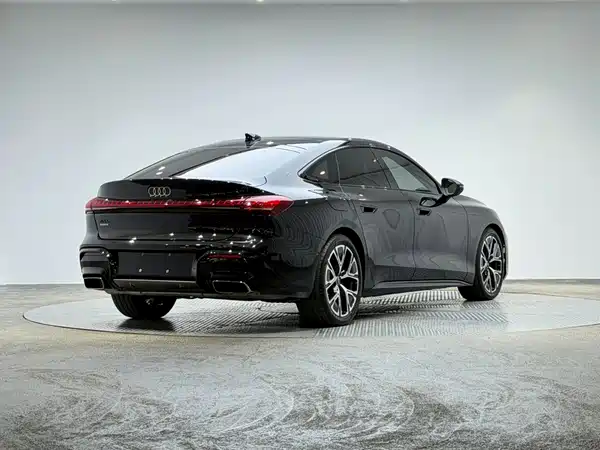 Audi A5L Sportback 2025