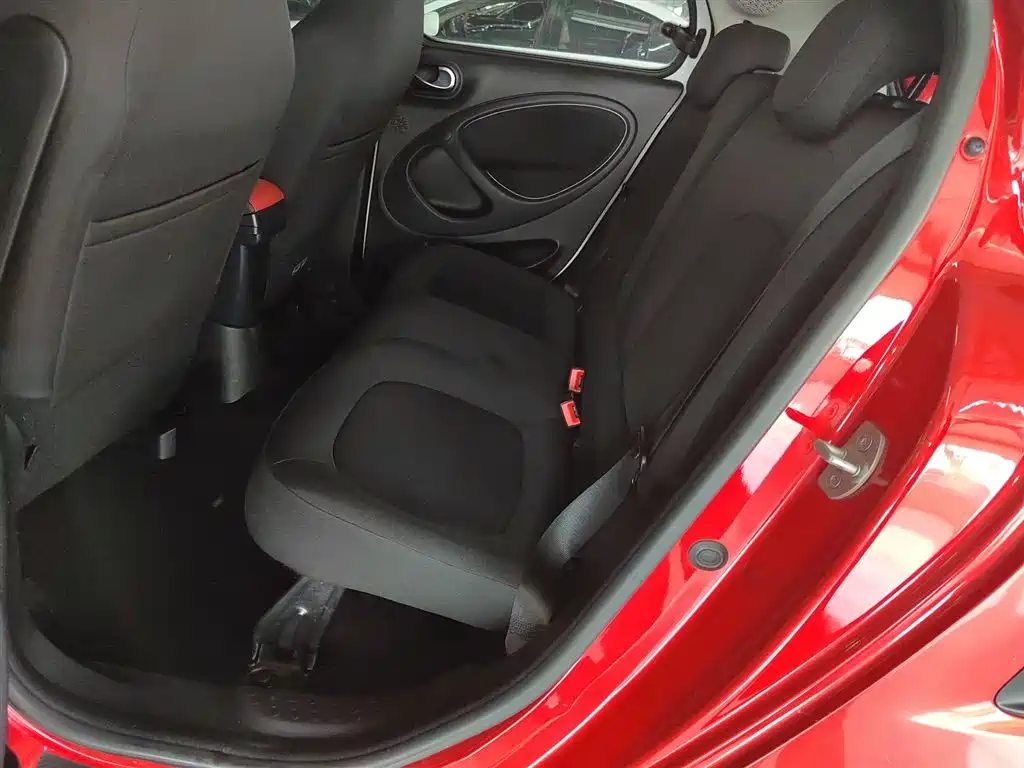smart Forfour 2018 — фото 17