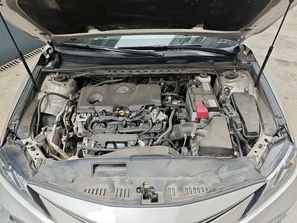 Toyota Camry 2021 — фото 16
