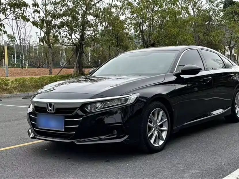 Honda Accord 2022 — фото 2