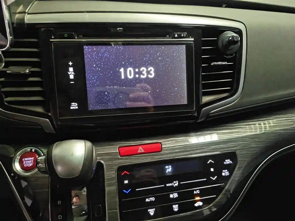 Honda Odyssey 2015 — фото 13