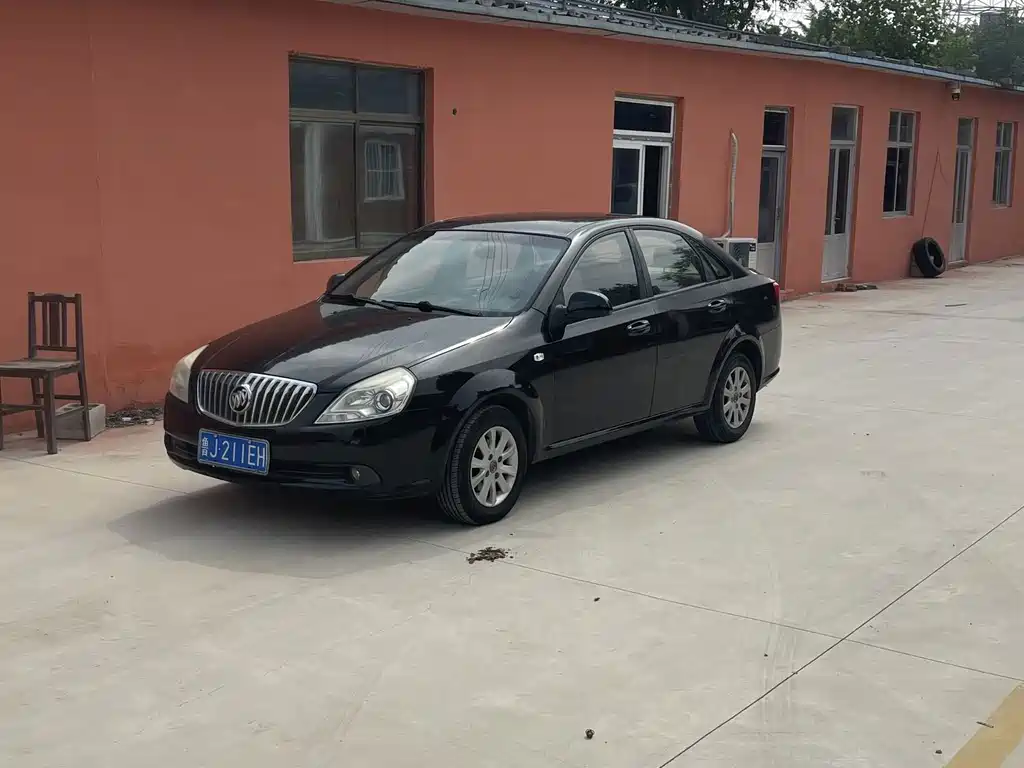 Buick Excelle 2013
