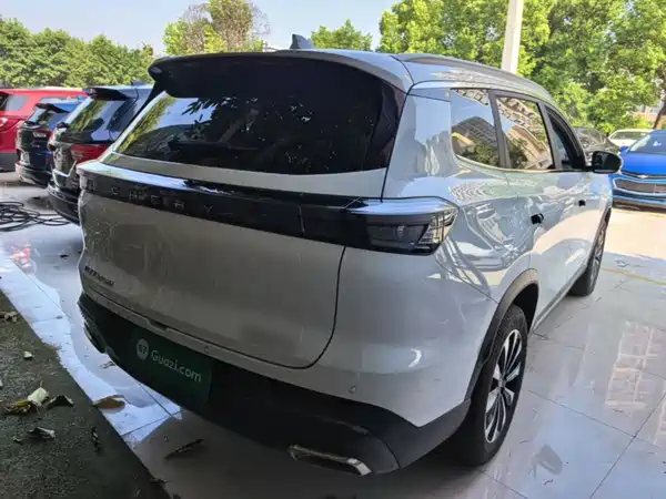 Chery Tiggo 8 PLUS 2025