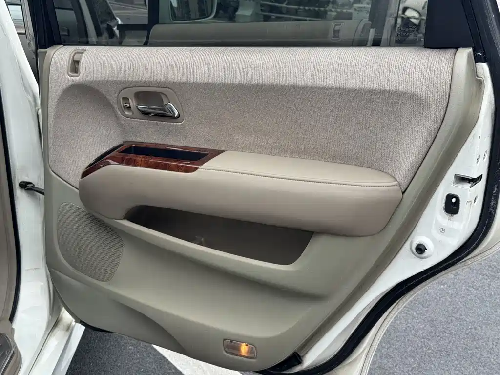 Honda Odyssey 2003 — фото 17