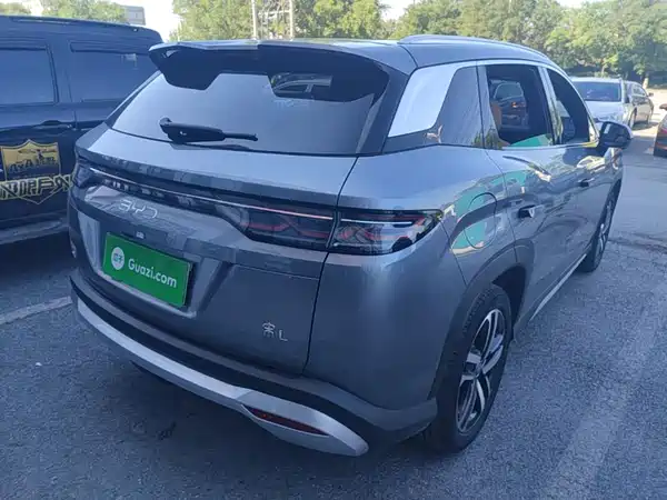BYD Song L DM-i 2024