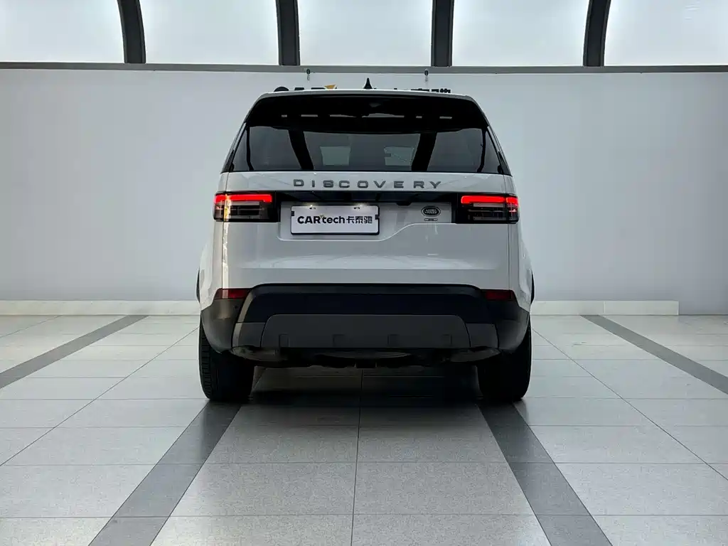 Land Rover Discovery 2019 — фото 3