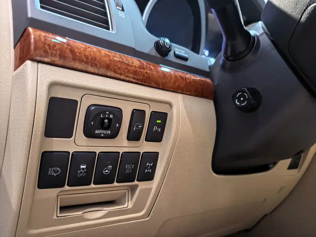 Toyota Land Cruiser 2014 — фото 15