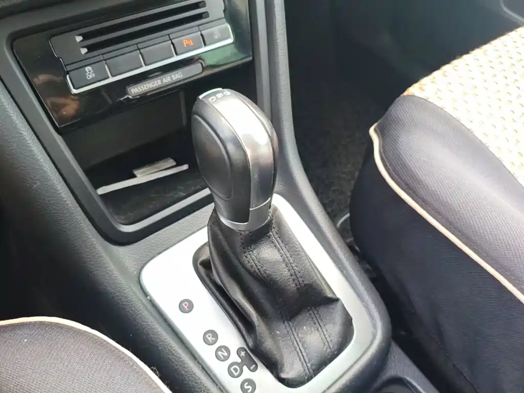 Volkswagen Sharan 2016 — фото 19
