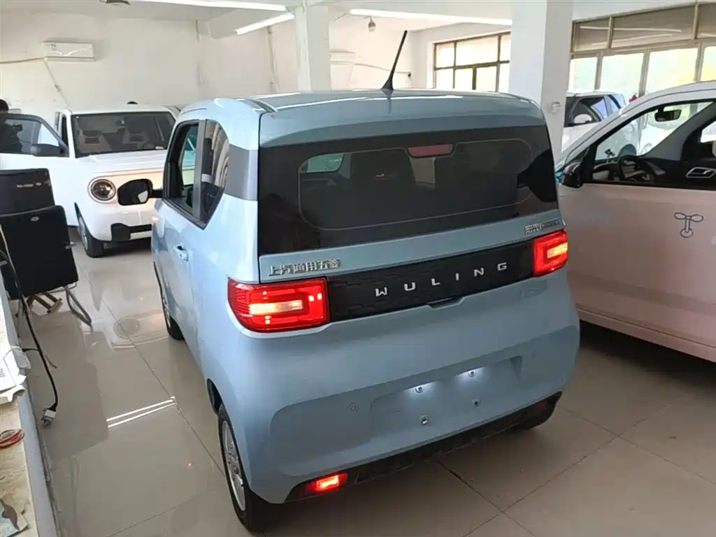 Wuling MINIEV 2021 — фото 5