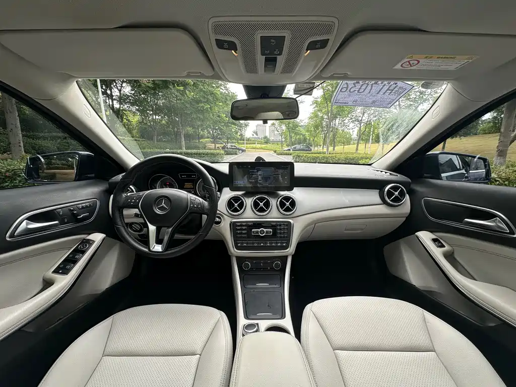 Mercedes-Benz GLA 2016 — фото 14