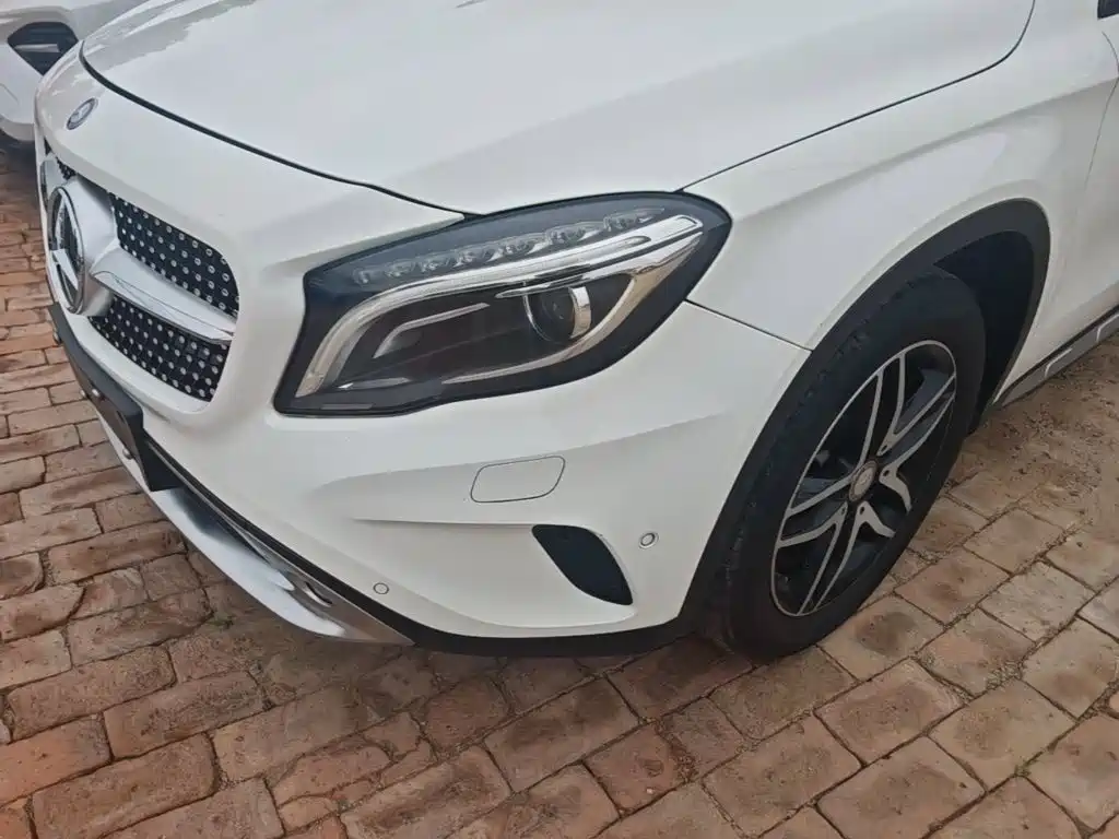Mercedes-Benz GLA 2016 — фото 24